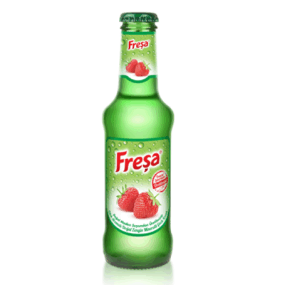 Freşa Strawberry Flavored Natural Mineral Rich Carbonated Drink 200 ml
